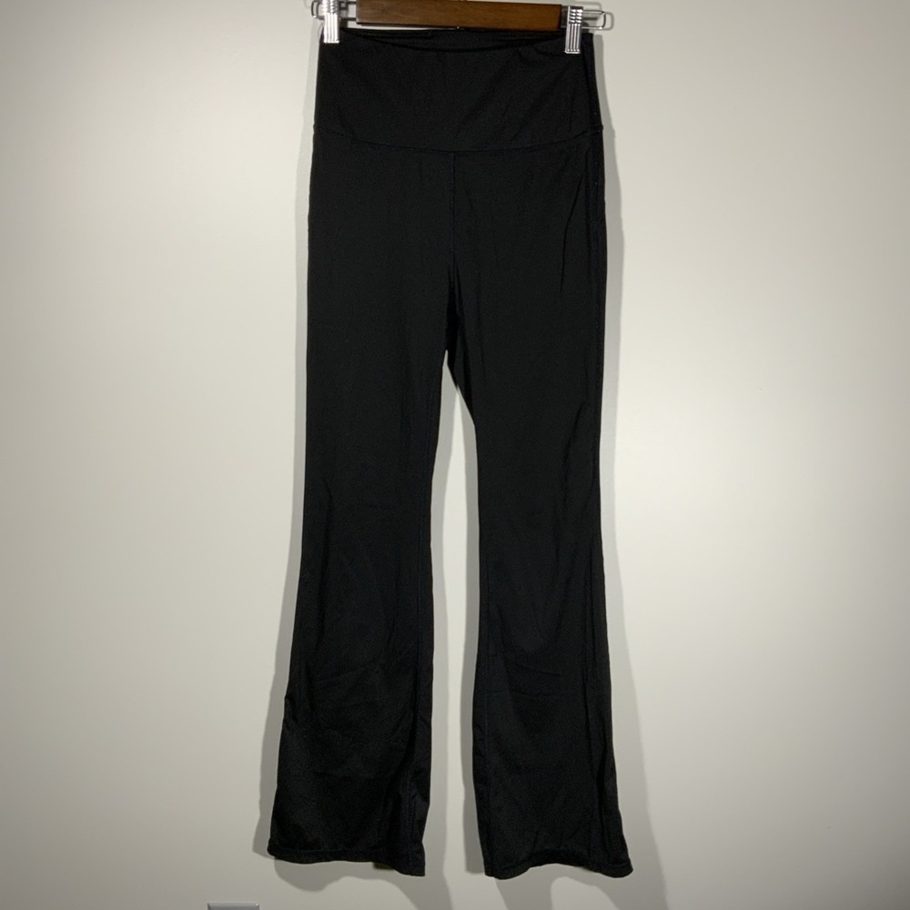 Lululemon Groove Nulu Women's Black High-Rise Flared Pants Leggings